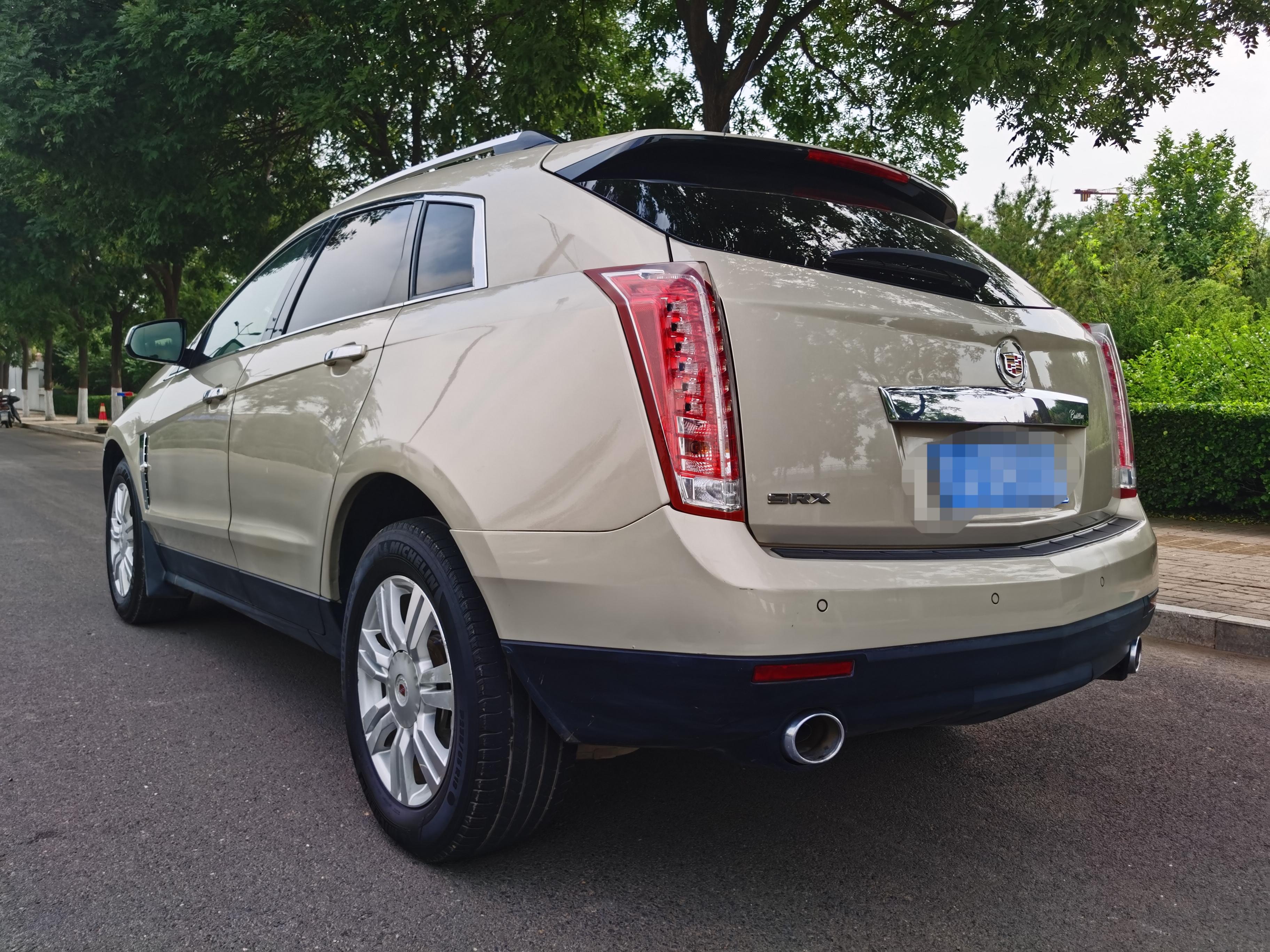 Cadillac SRX 2011 thumb 3