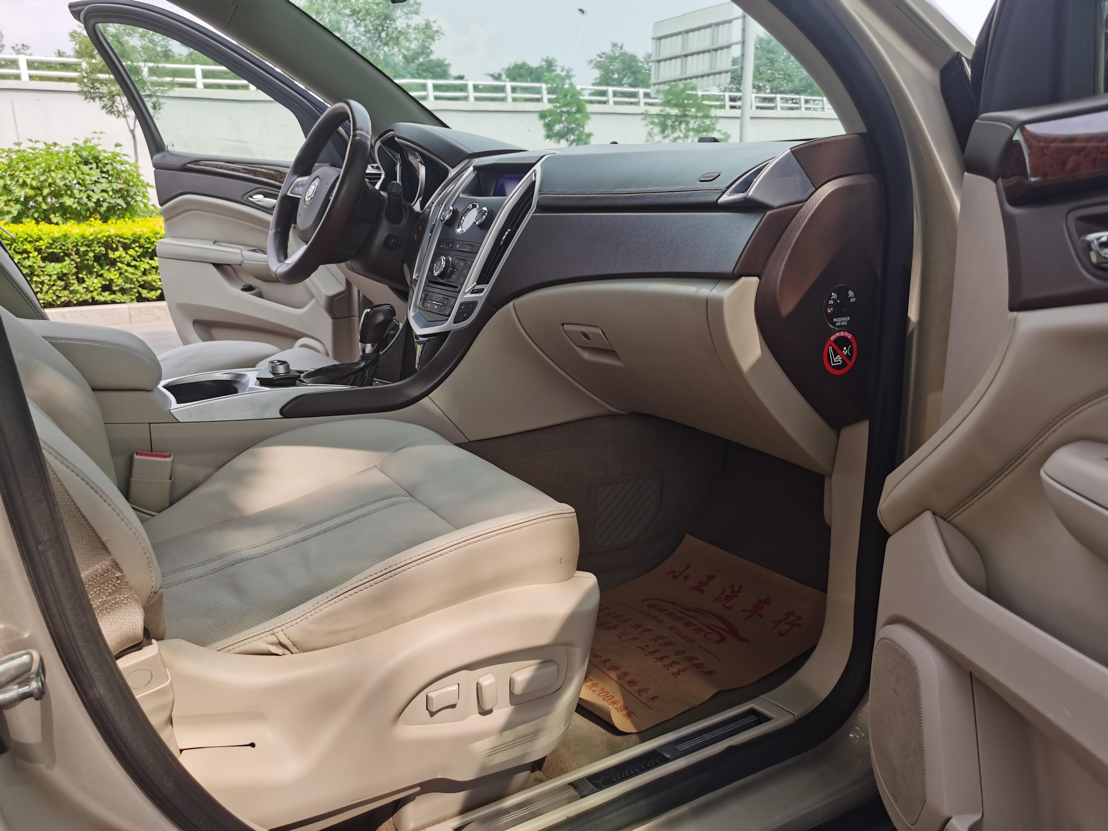 Cadillac SRX 2011 thumb 9
