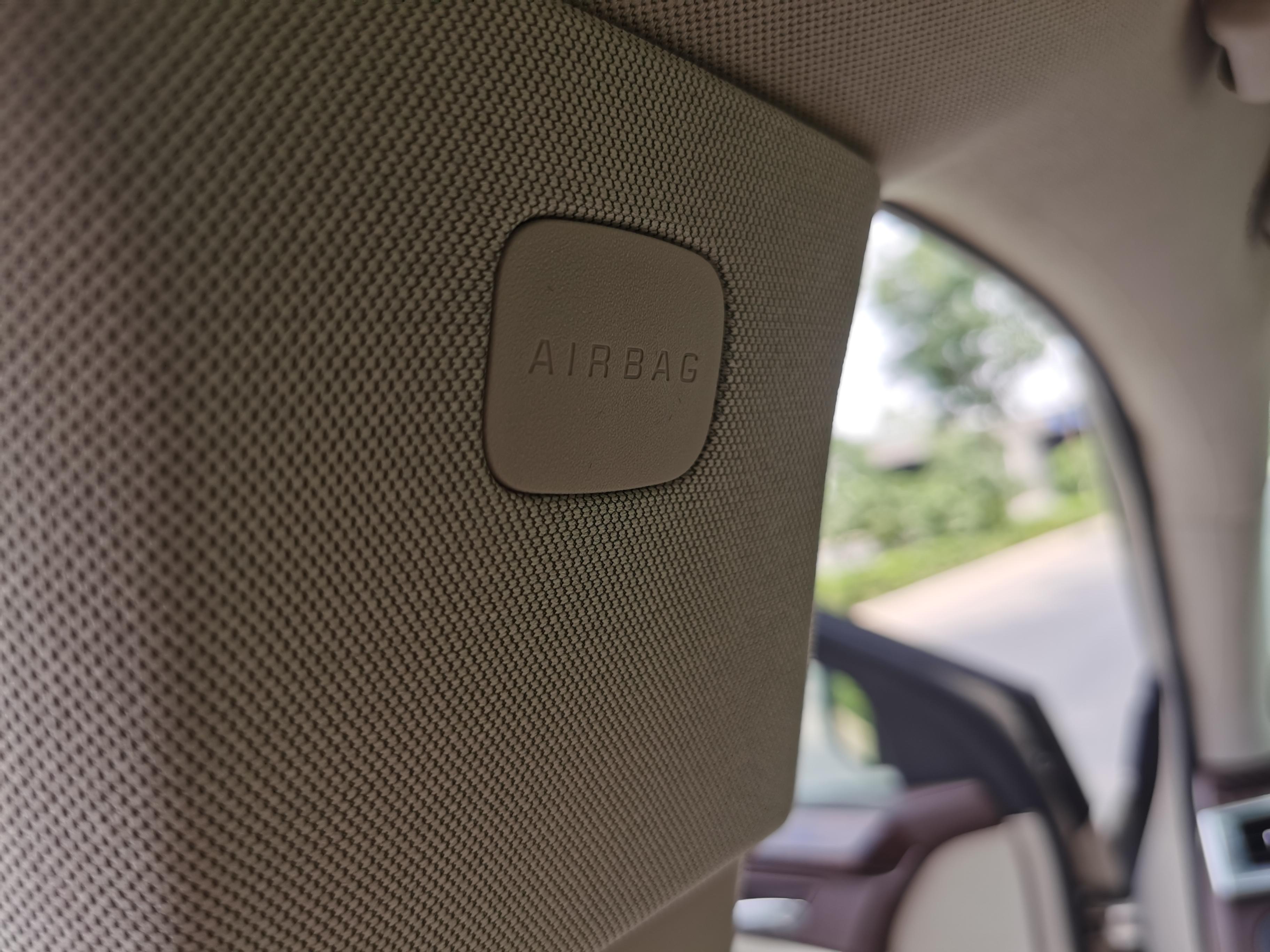 Cadillac SRX 2011 thumb 11