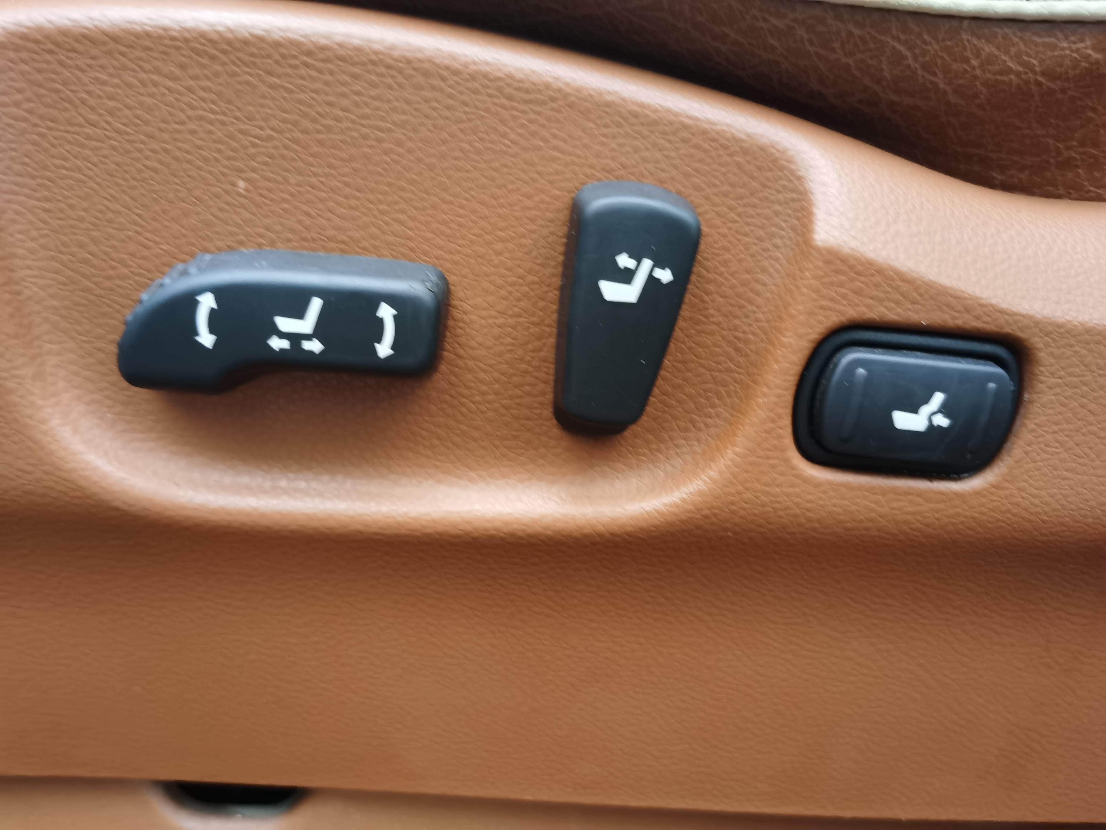 Infiniti FX 2008 thumb 7