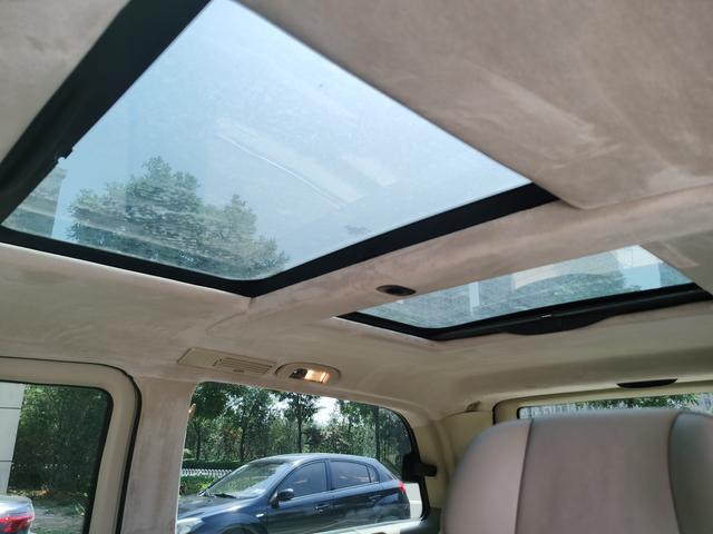Mercedes-Benz V-Class 2014 thumb 10