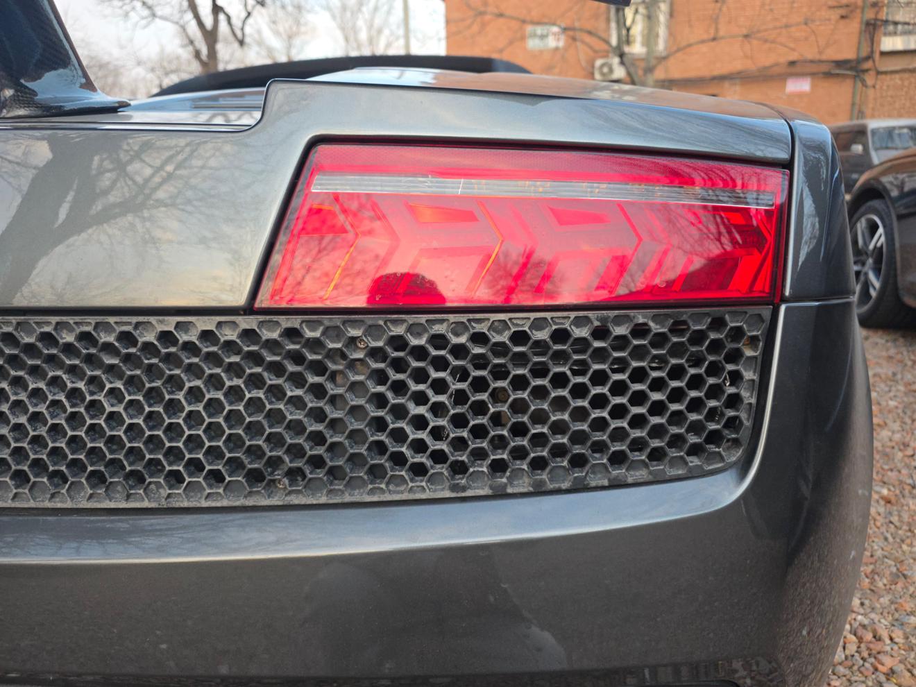 Lamborghini Gallardo 2014 thumb 7
