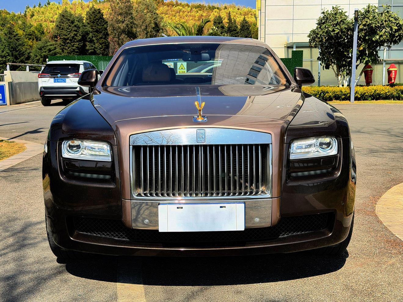 Rolls-Royce Ghost 2014 thumb 11