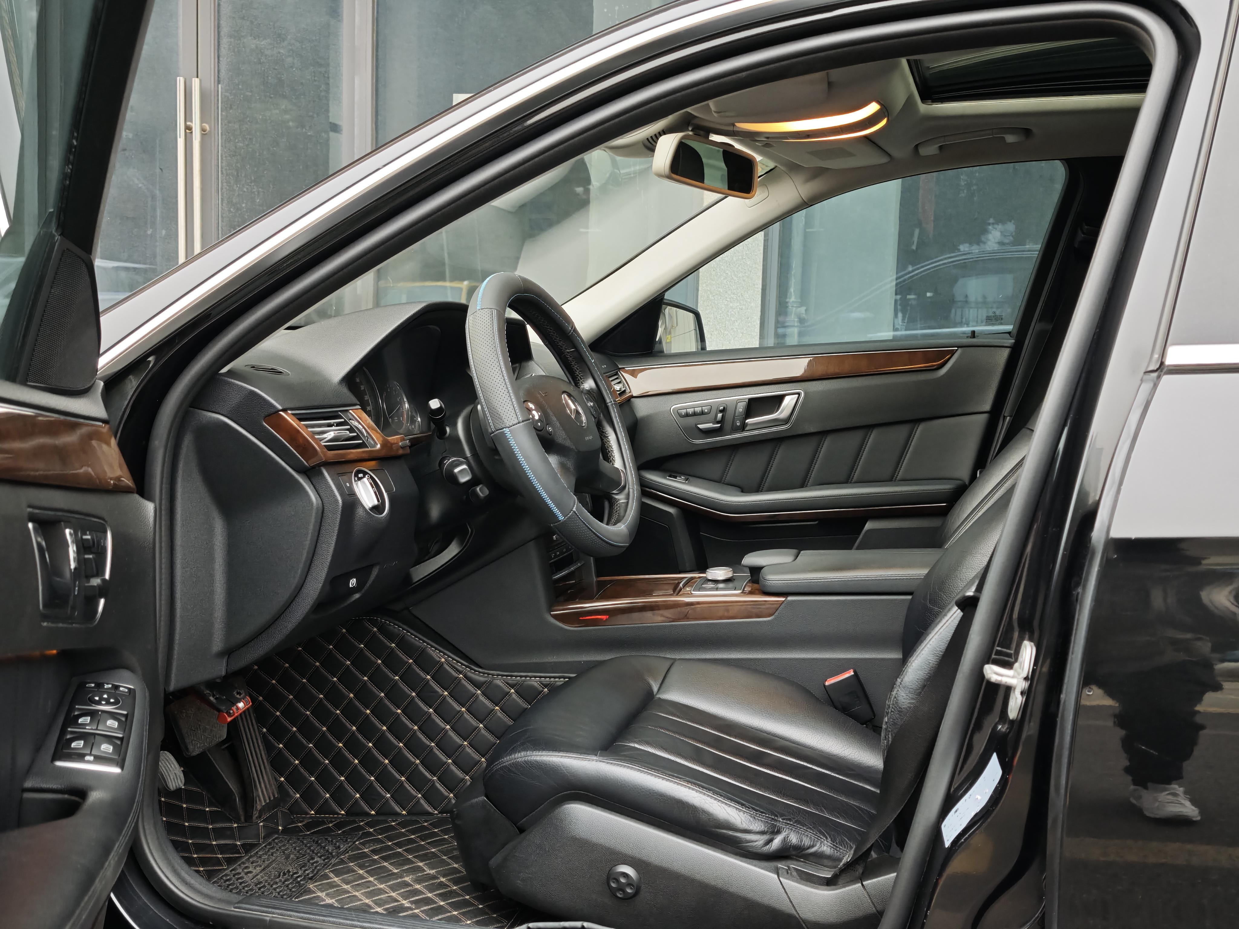Mercedes-Benz E-Class 2012 thumb 5