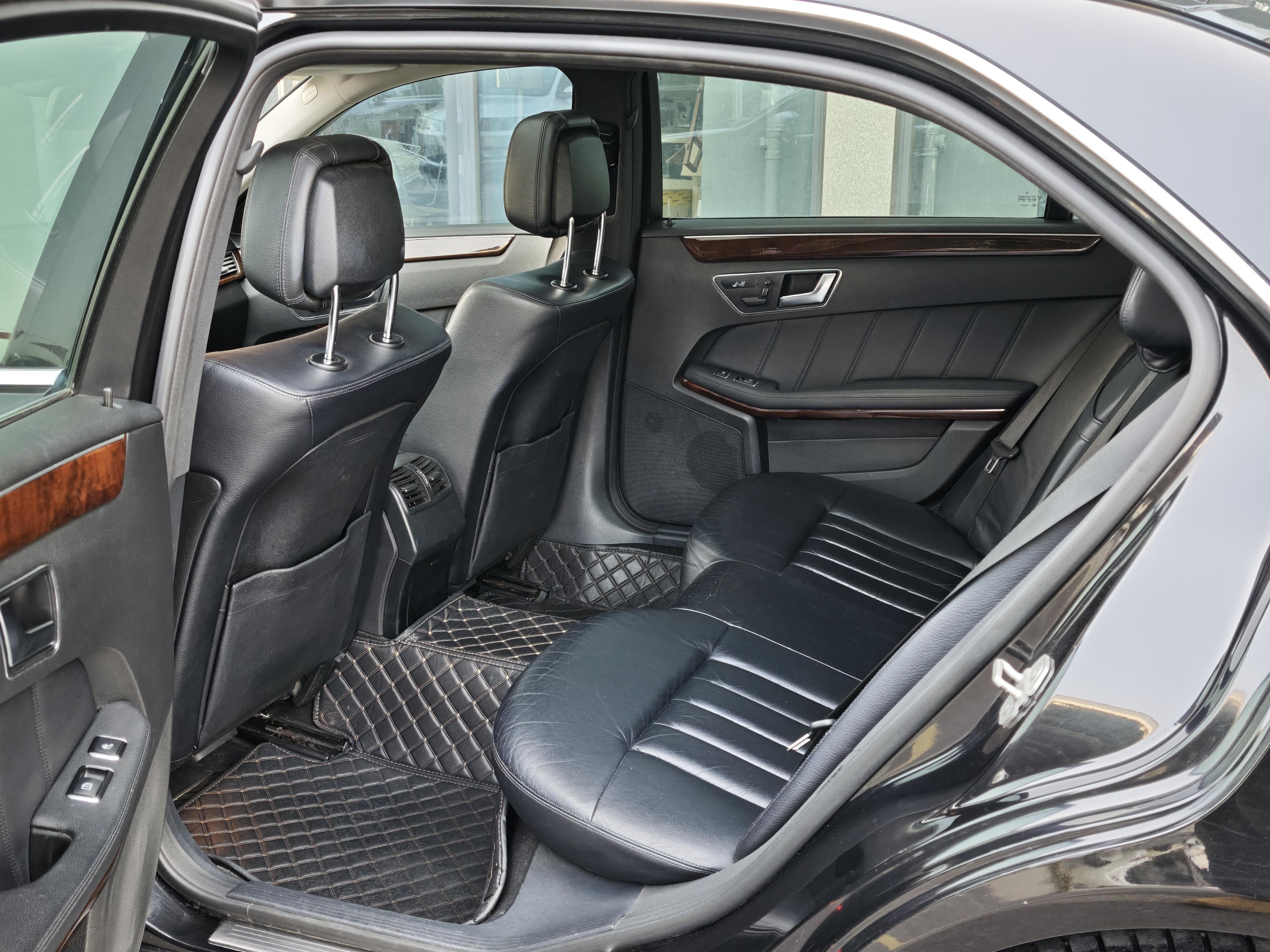 Mercedes-Benz E-Class 2012 thumb 6