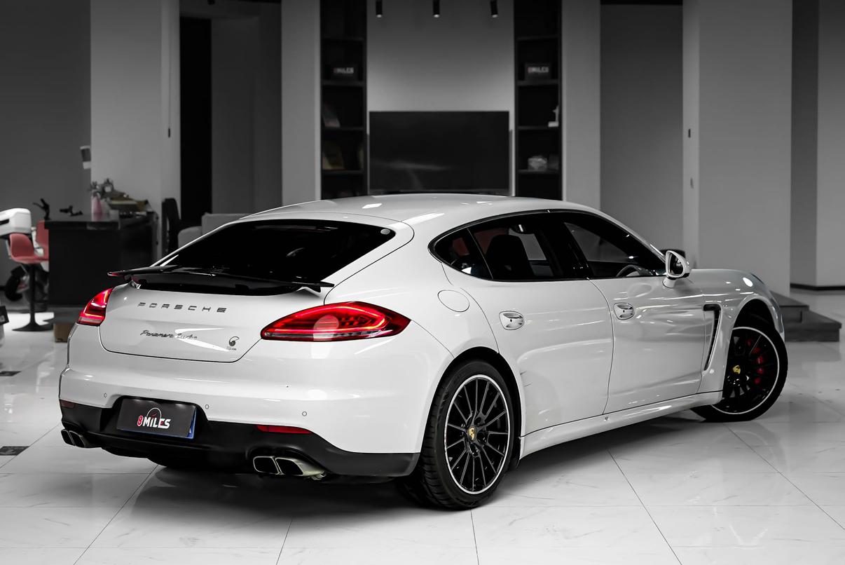 Porsche Panamera 2014 thumb 5