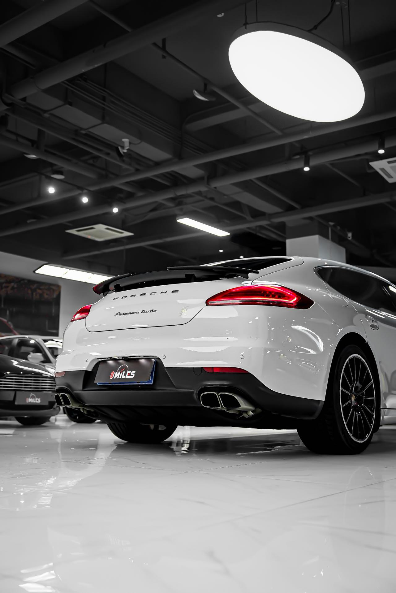 Porsche Panamera 2014 thumb 6