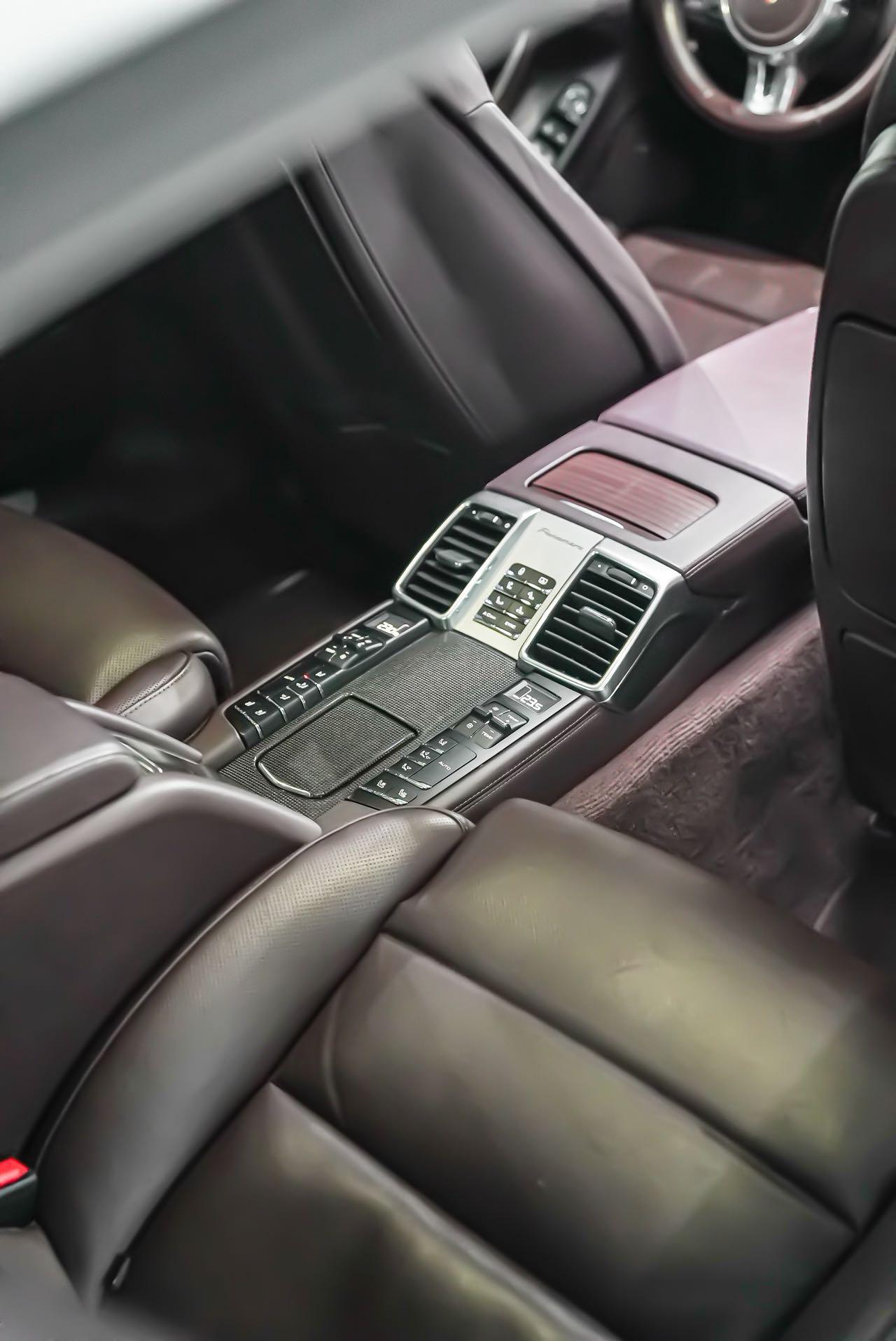 Porsche Panamera 2014 thumb 12