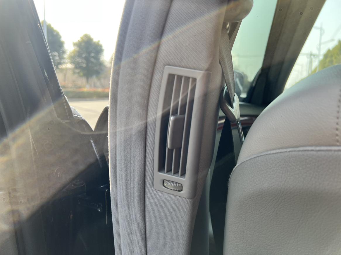 Mercedes-Benz S-Class 2008 thumb 10