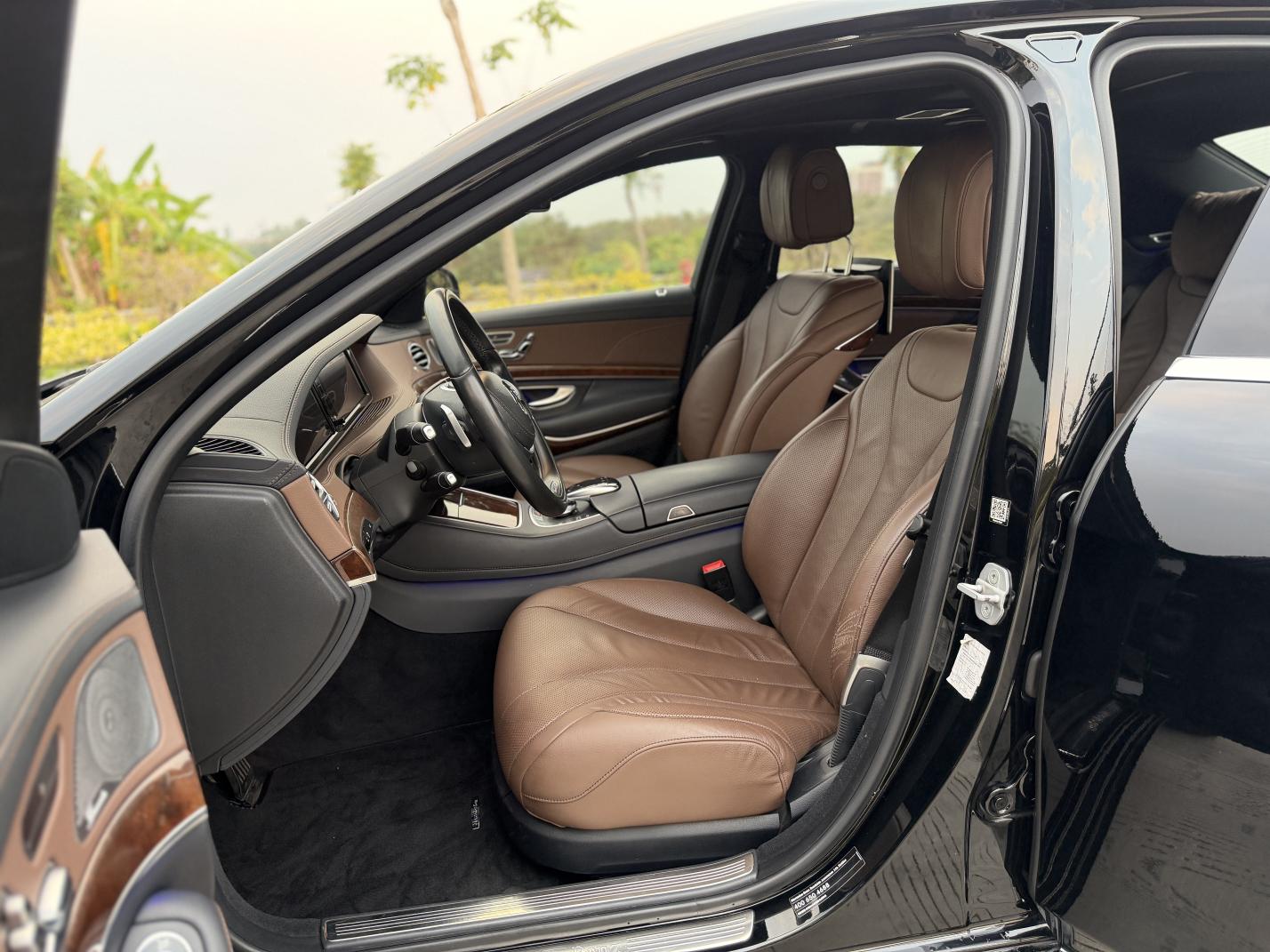 Mercedes-Benz S-Class 2016 thumb 8