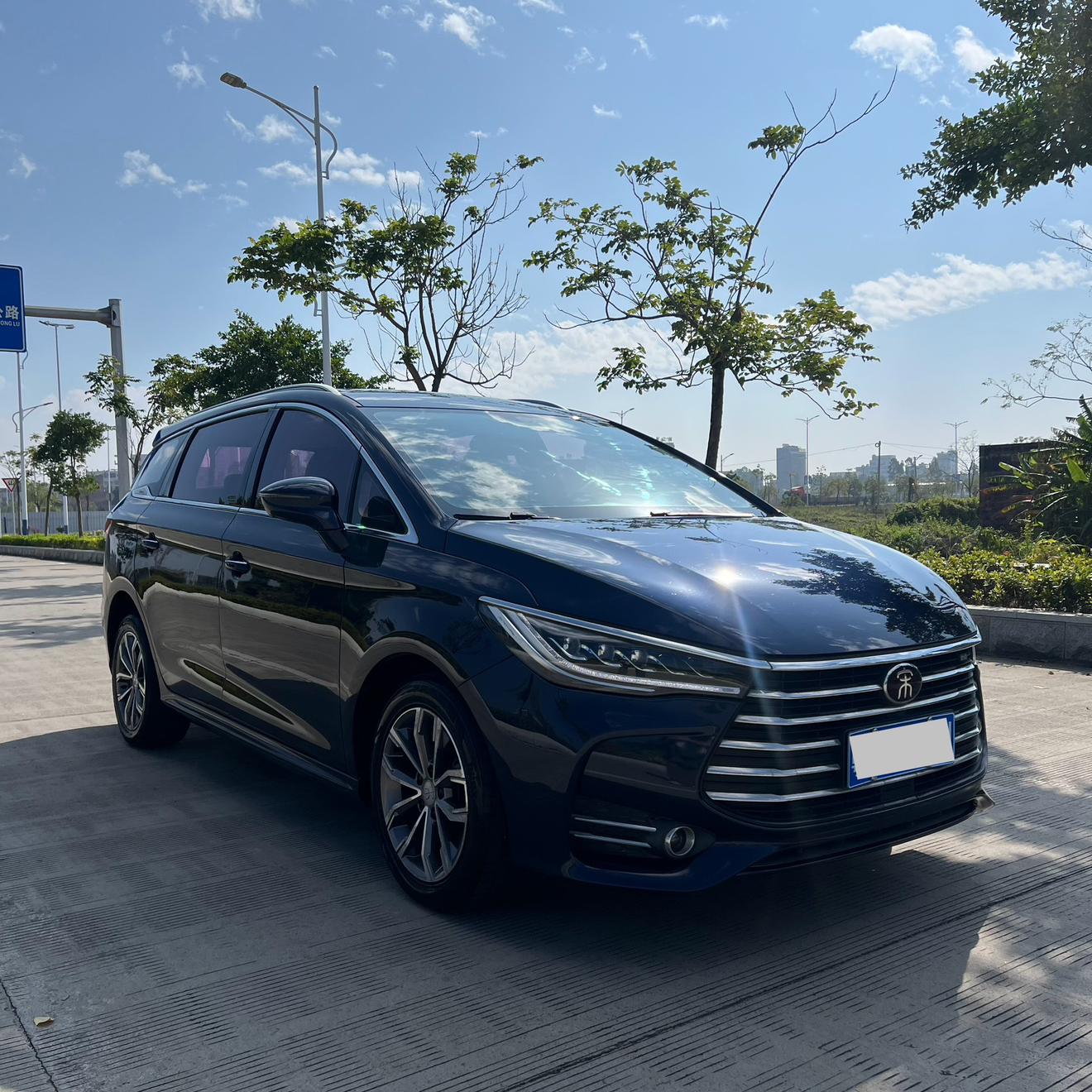 BYD Song 2019 thumb 12