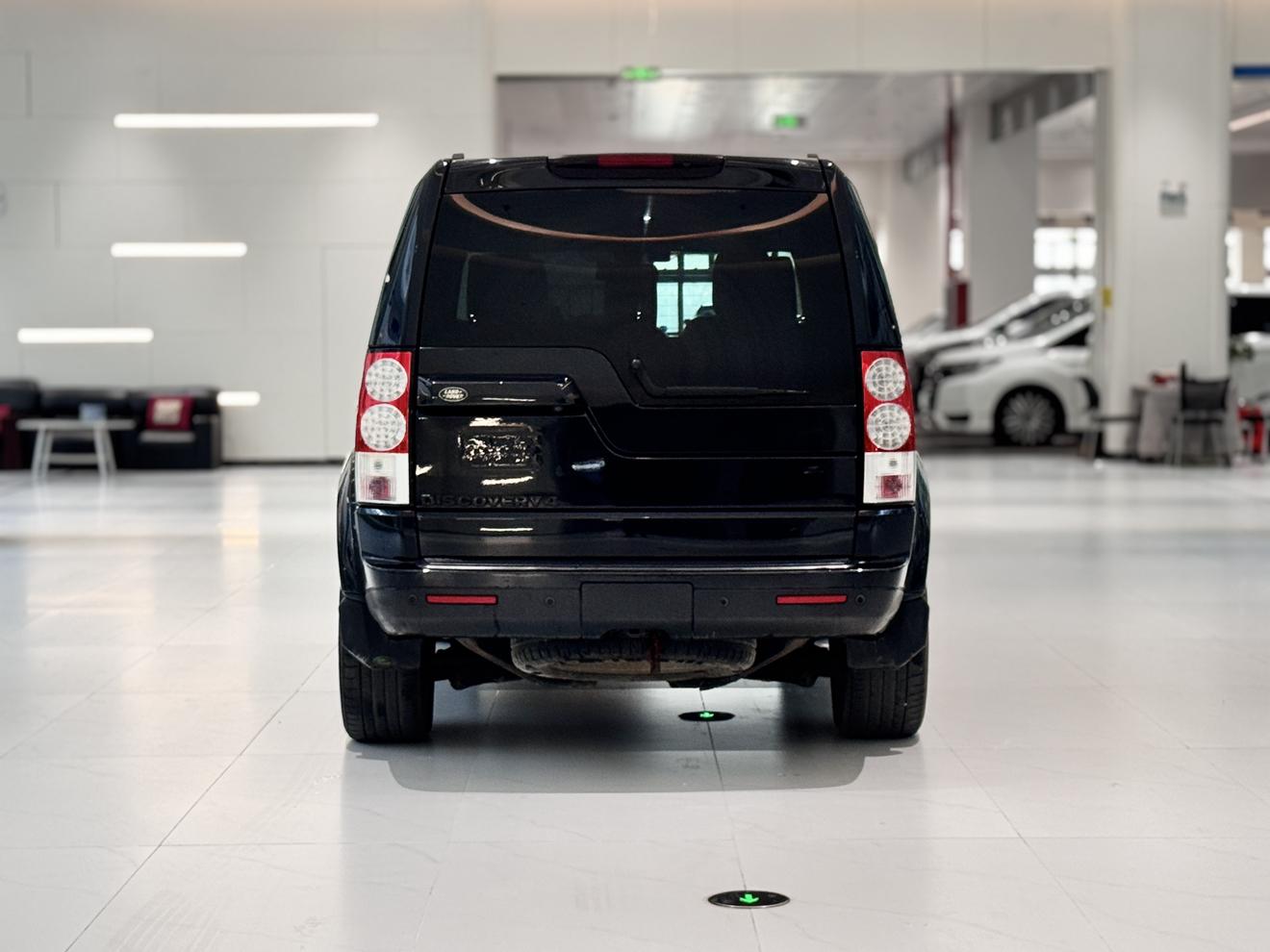 Land Rover Discovery 2011 thumb 3
