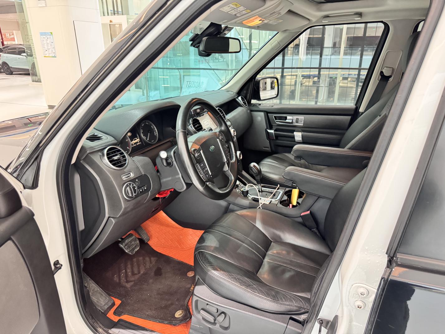Land Rover Discovery 2011 thumb 6