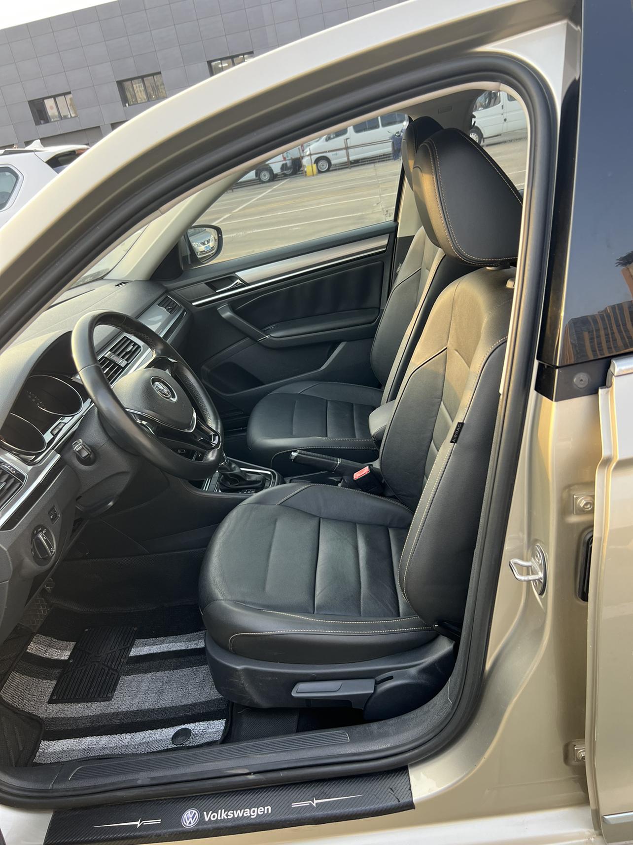 Volkswagen Bora 2017 thumb 10