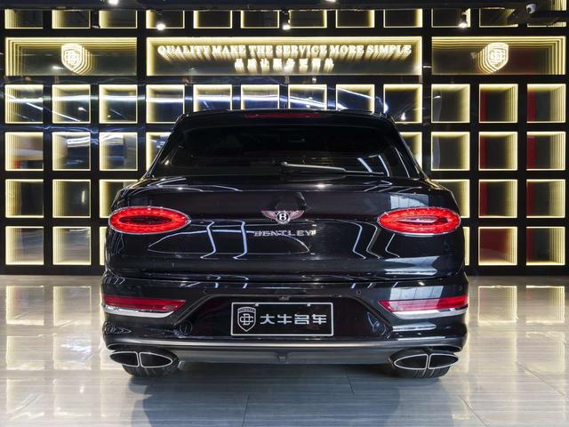 Bentley Bentayga 2021 thumb 2