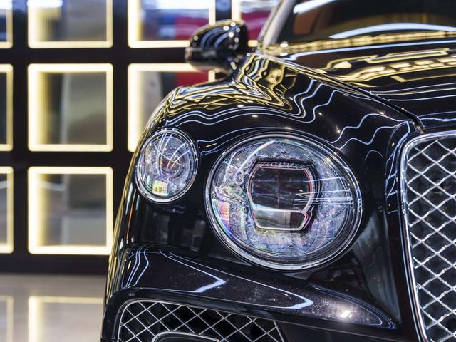Bentley Bentayga 2021 thumb 5