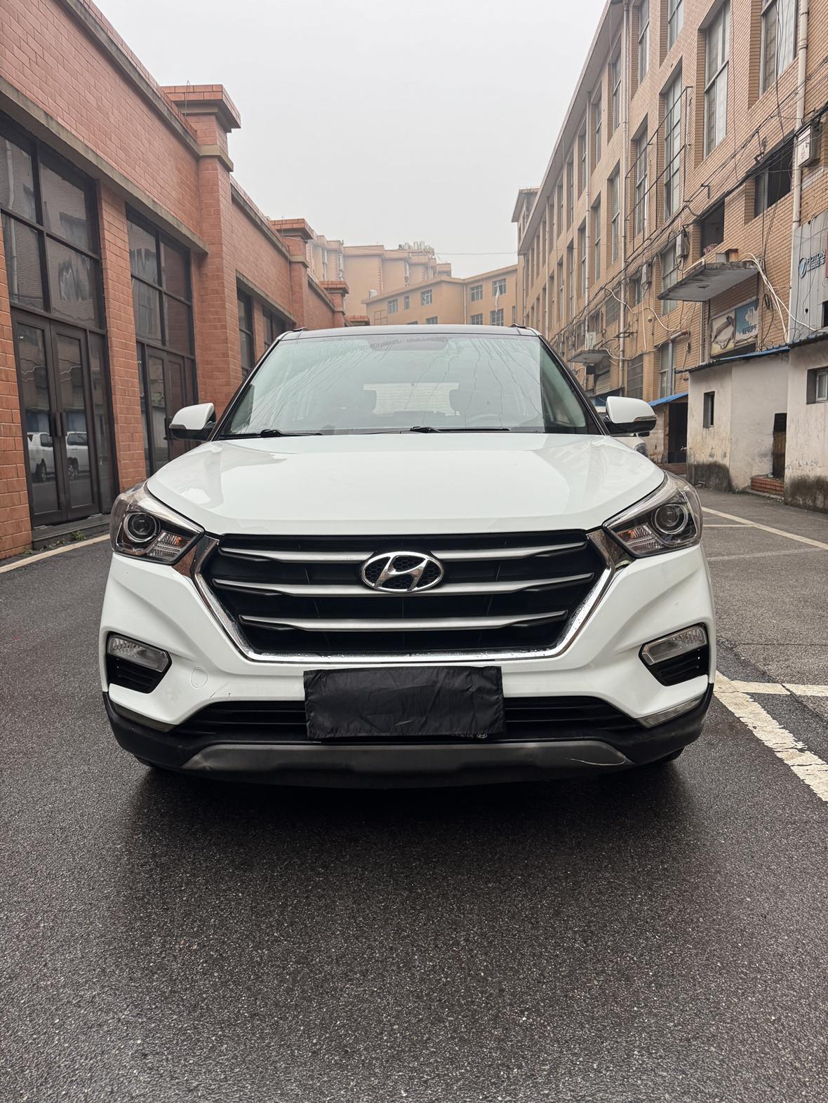 Hyundai ix25 2019 thumb 12