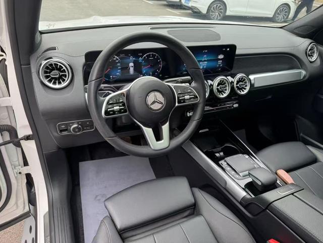 Mercedes-Benz GLB 2023 thumb 3
