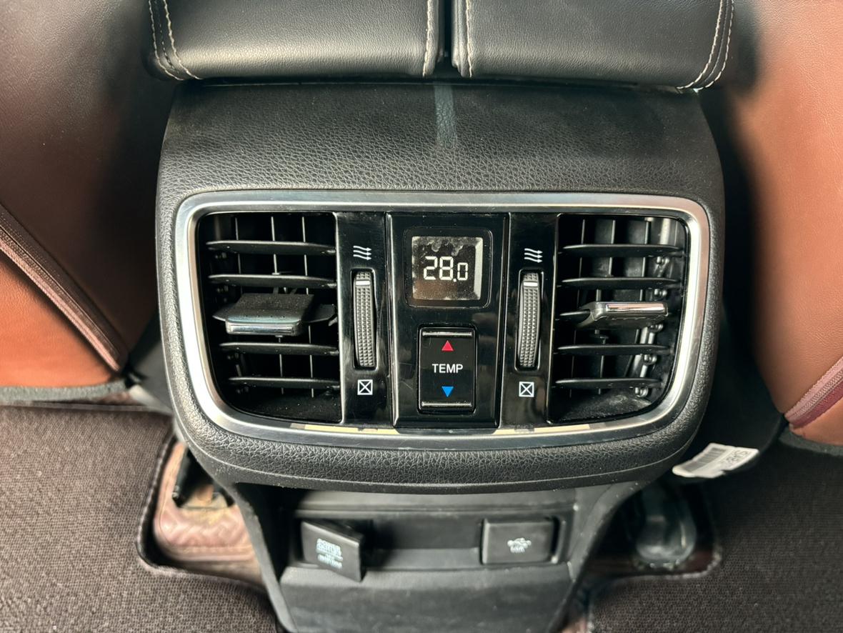 Honda UR-V 2018 thumb 6