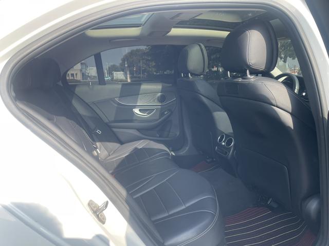 Mercedes-Benz C-Class 2019 thumb 9