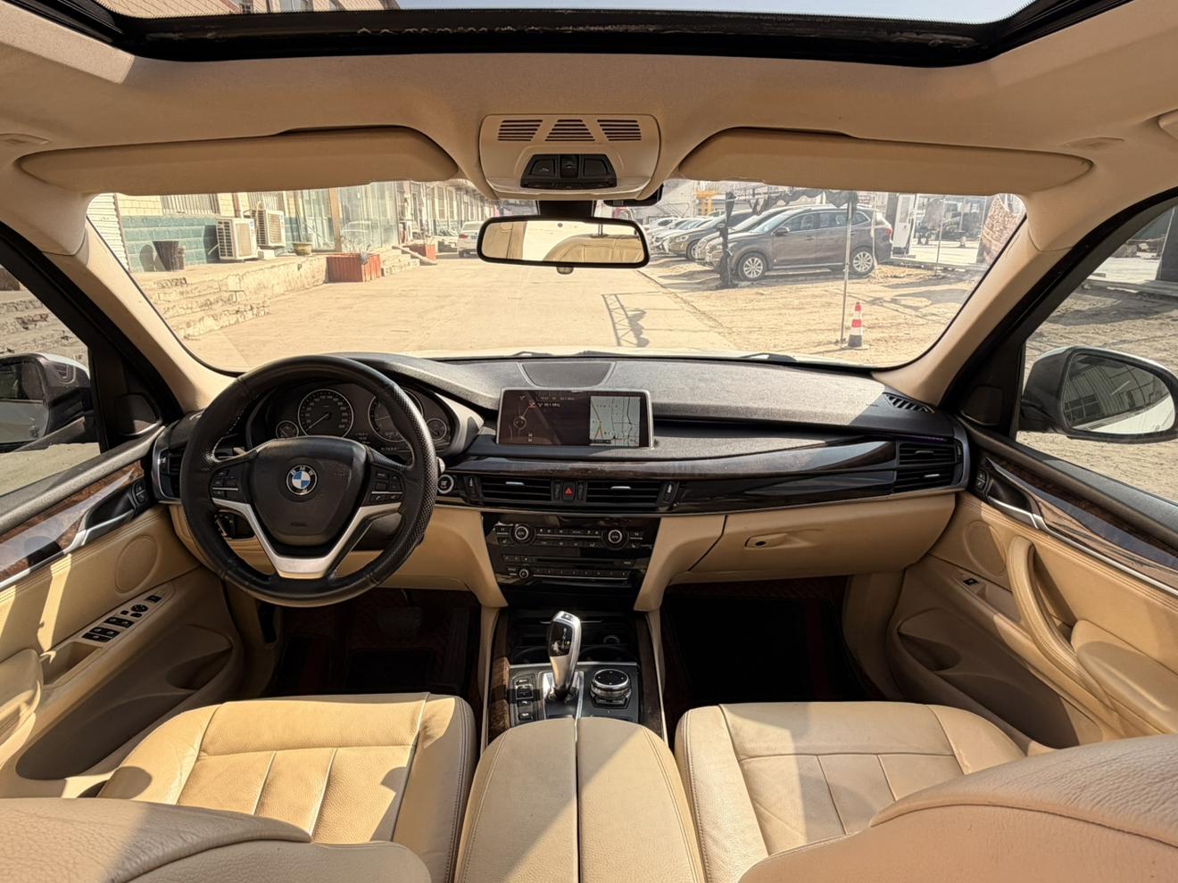 BMW X5 2014 thumb 9