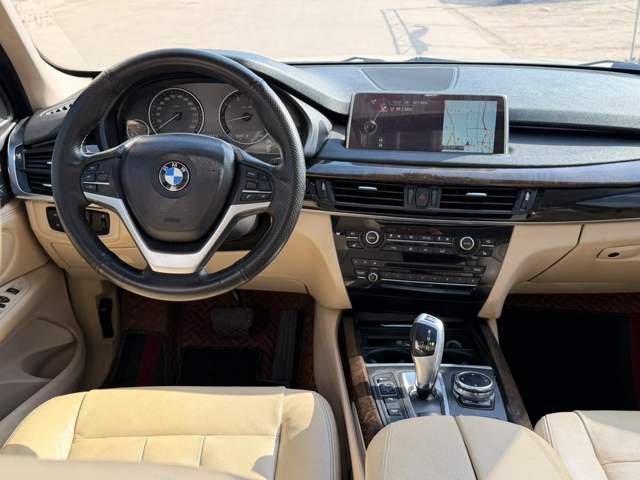 BMW X5 2014 thumb 12