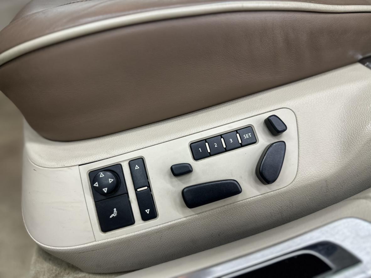 Volkswagen Phaeton 2014 thumb 10