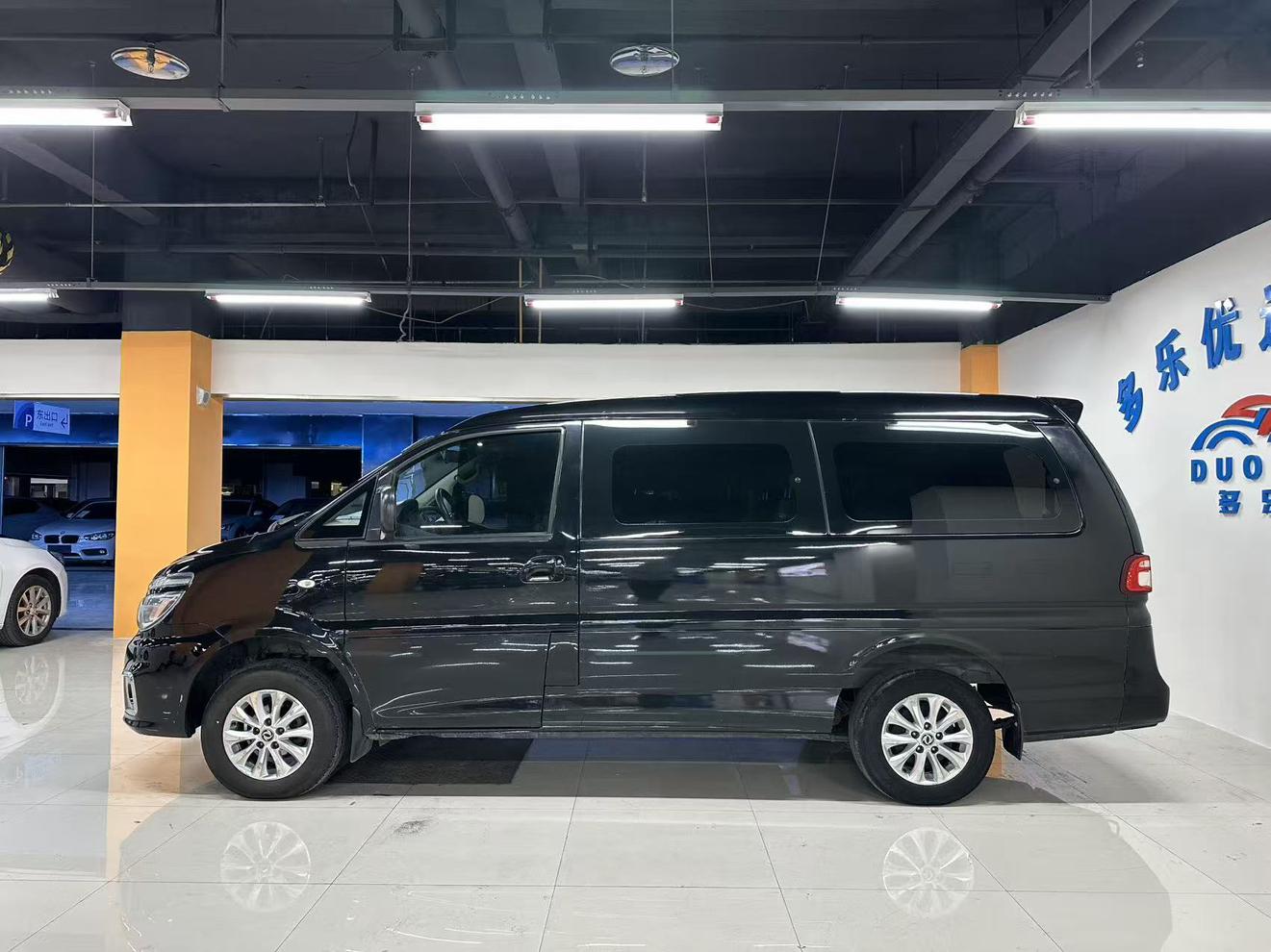 Dongfeng Fengxing Lingzhi 2019 thumb 2