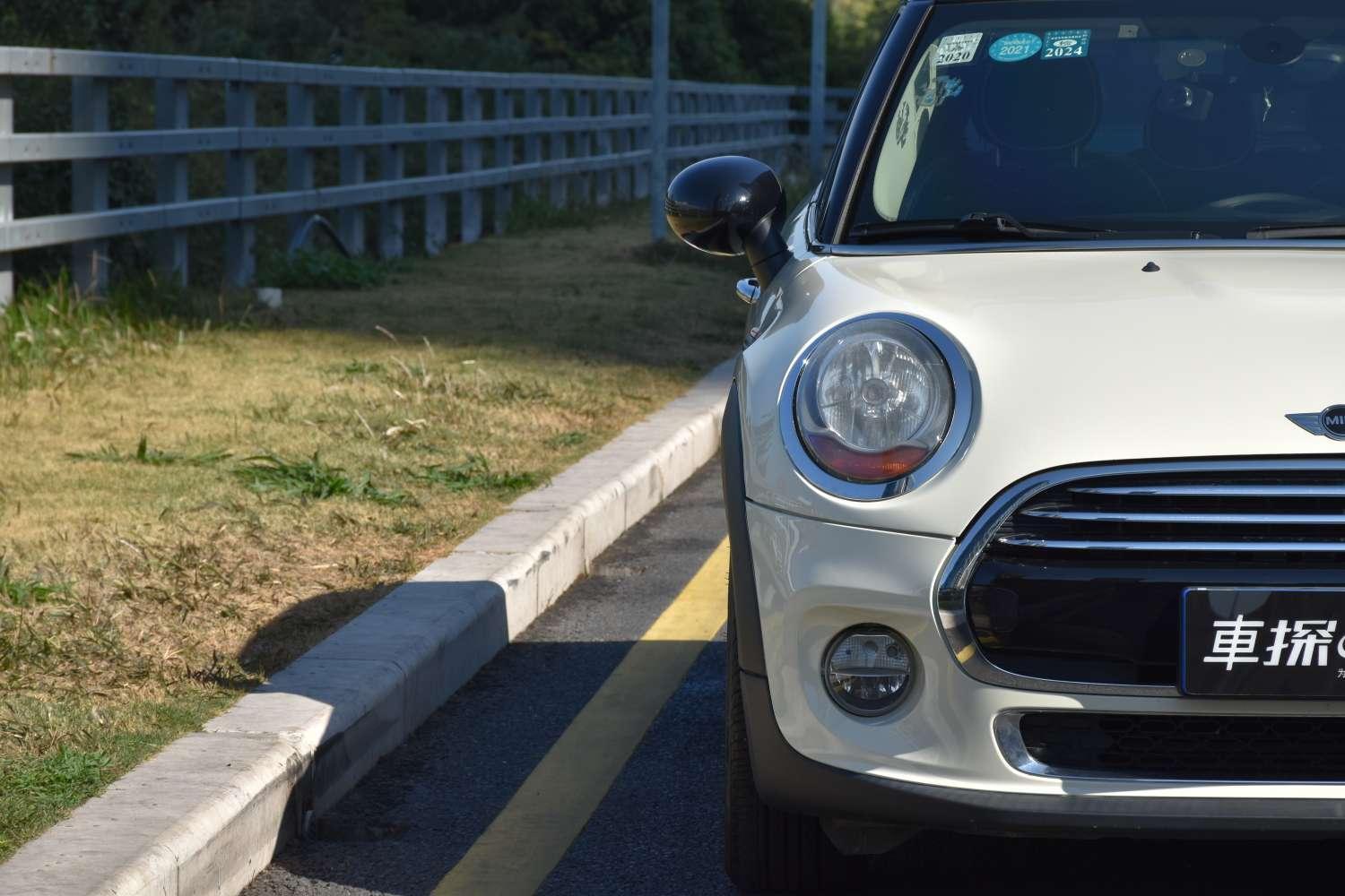 Mini Hatch 2018 thumb 6