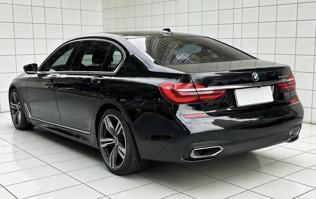 BMW 7 серии 2018 thumb 2