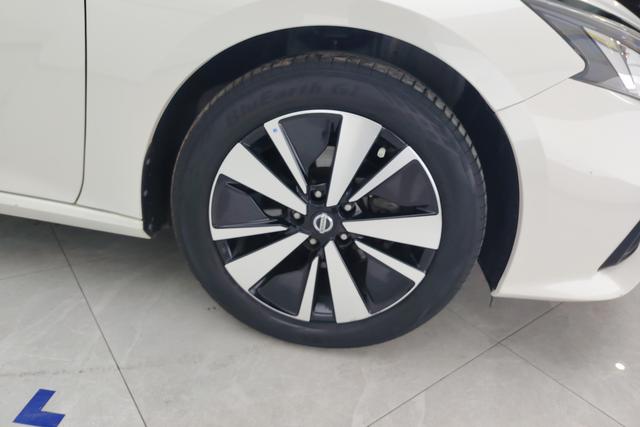 Nissan Altima 2021 thumb 2