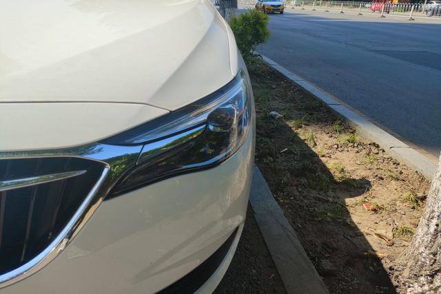 Buick Excelle 2022 thumb 2