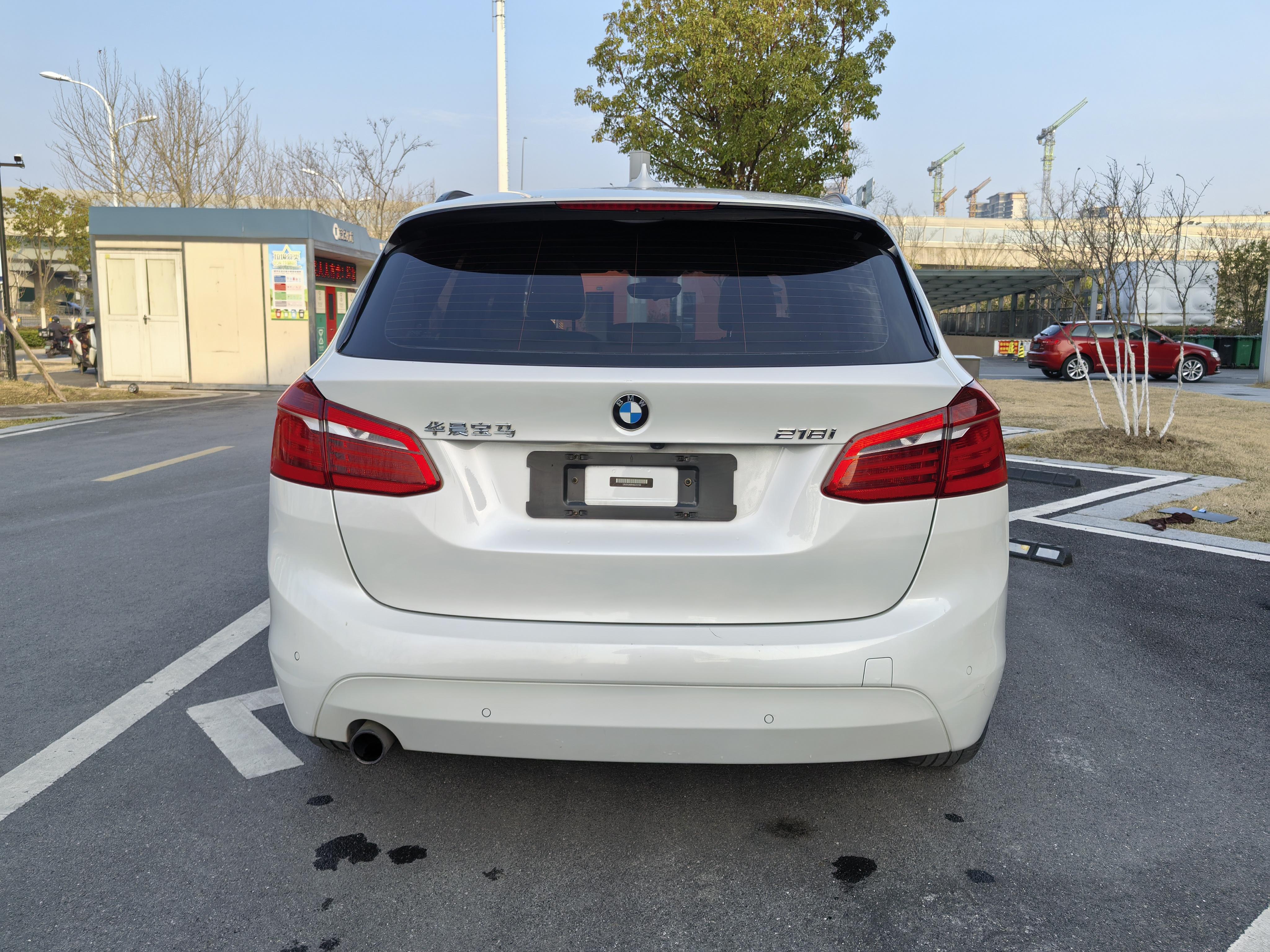 BMW 2 серии Active Tourer 2017 thumb 12