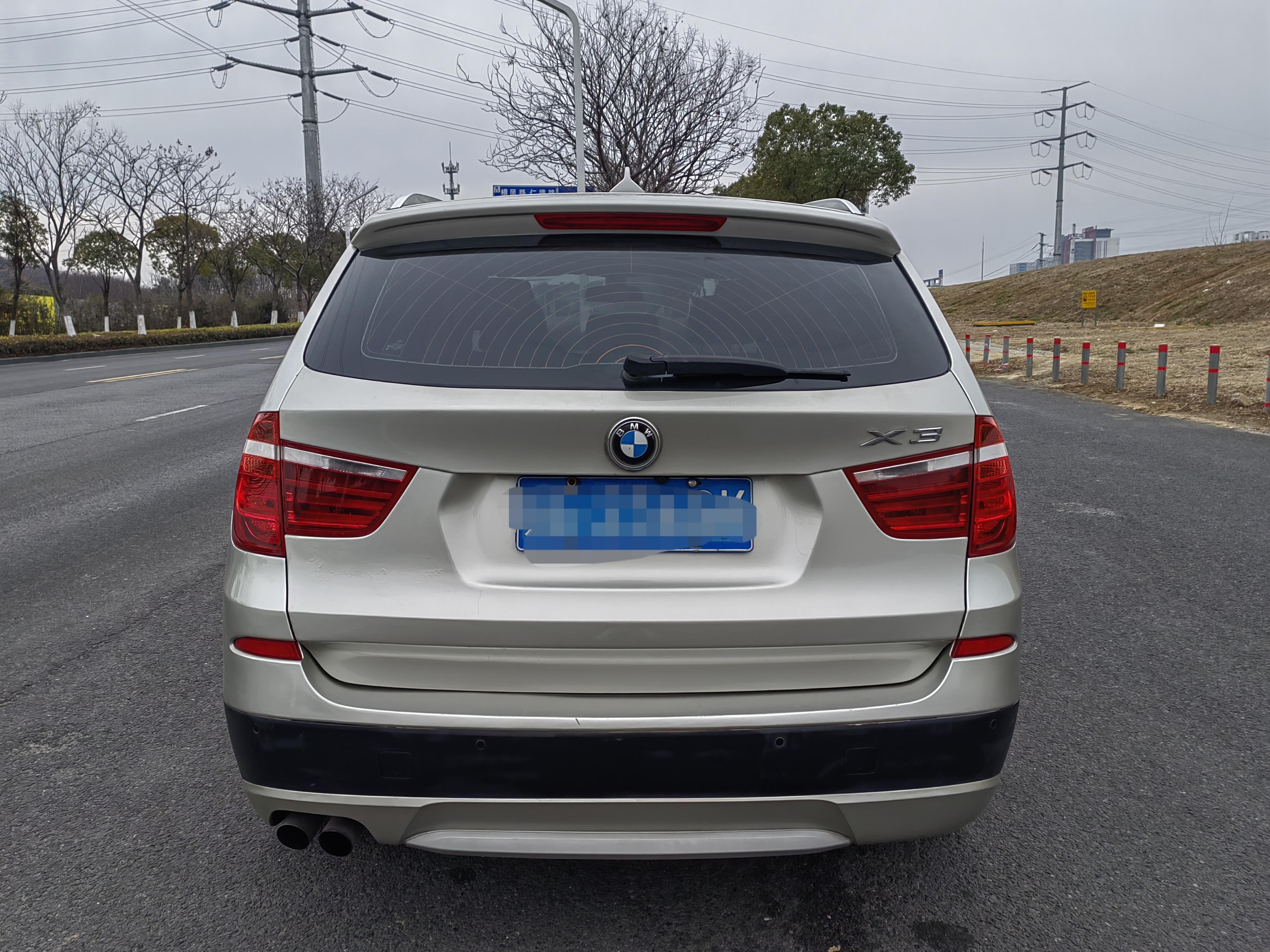BMW X3 2012 thumb 2