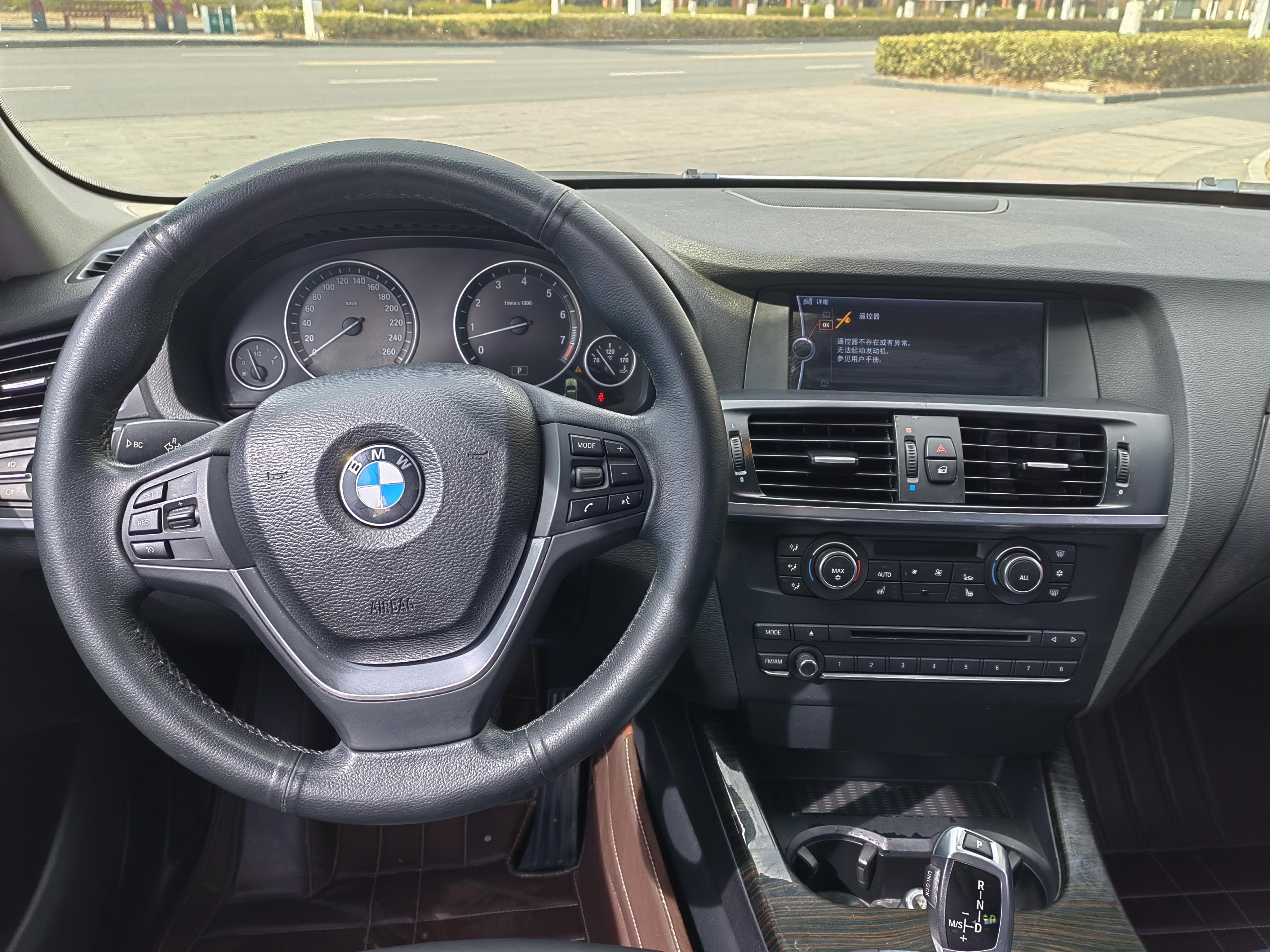 BMW X3 2012 thumb 4