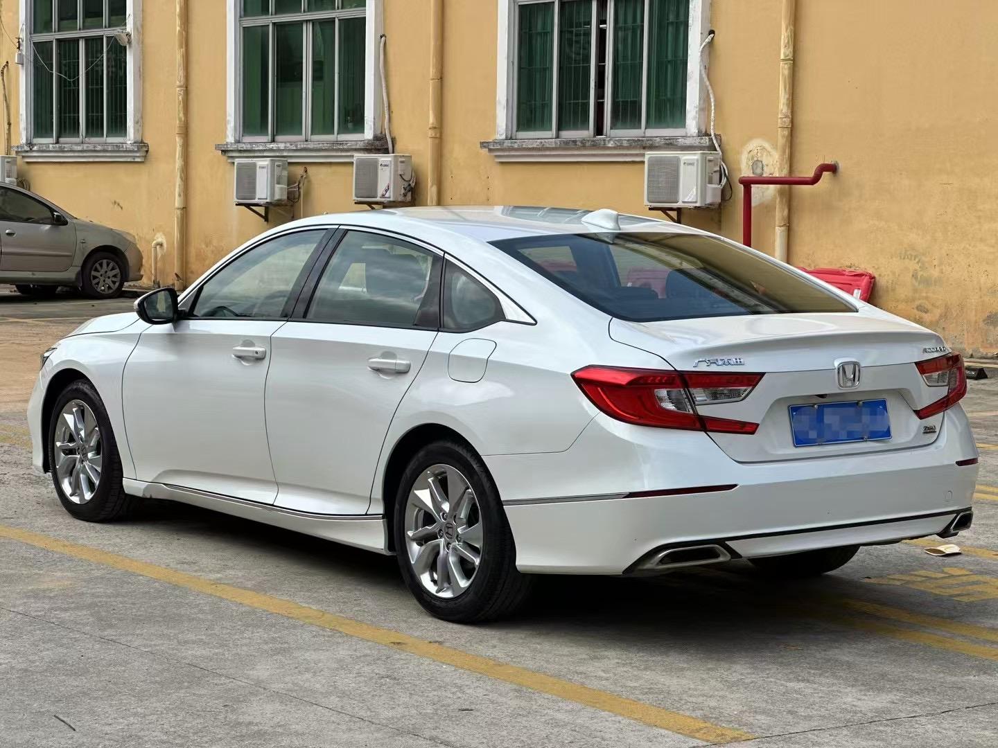 Honda Accord 2021 thumb 2
