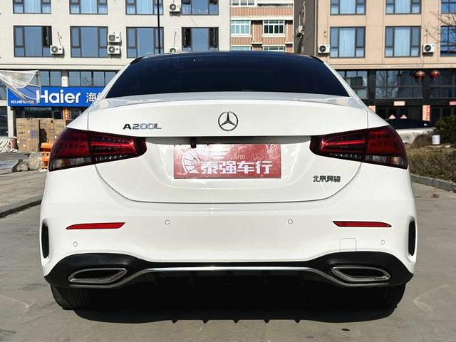 Mercedes-Benz A-Class 2020 thumb 2