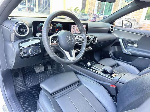 Mercedes-Benz A-Class 2020 thumb 9