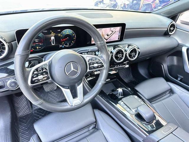Mercedes-Benz A-Class 2020 thumb 10