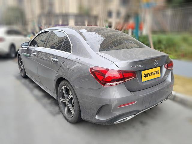 Mercedes-Benz A-Class 2023 thumb 3