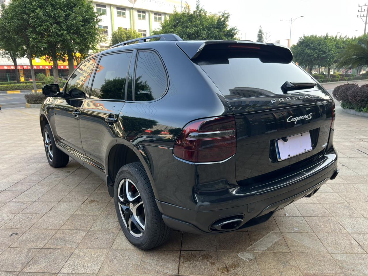Porsche Cayenne 2009 thumb 2