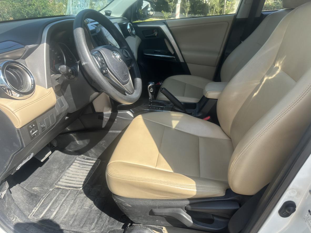 Toyota RAV4 2016 thumb 6
