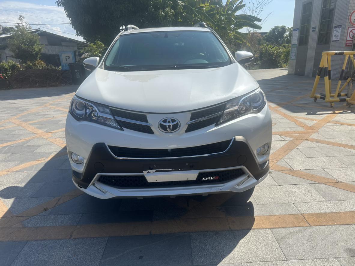 Toyota RAV4 2016 thumb 9