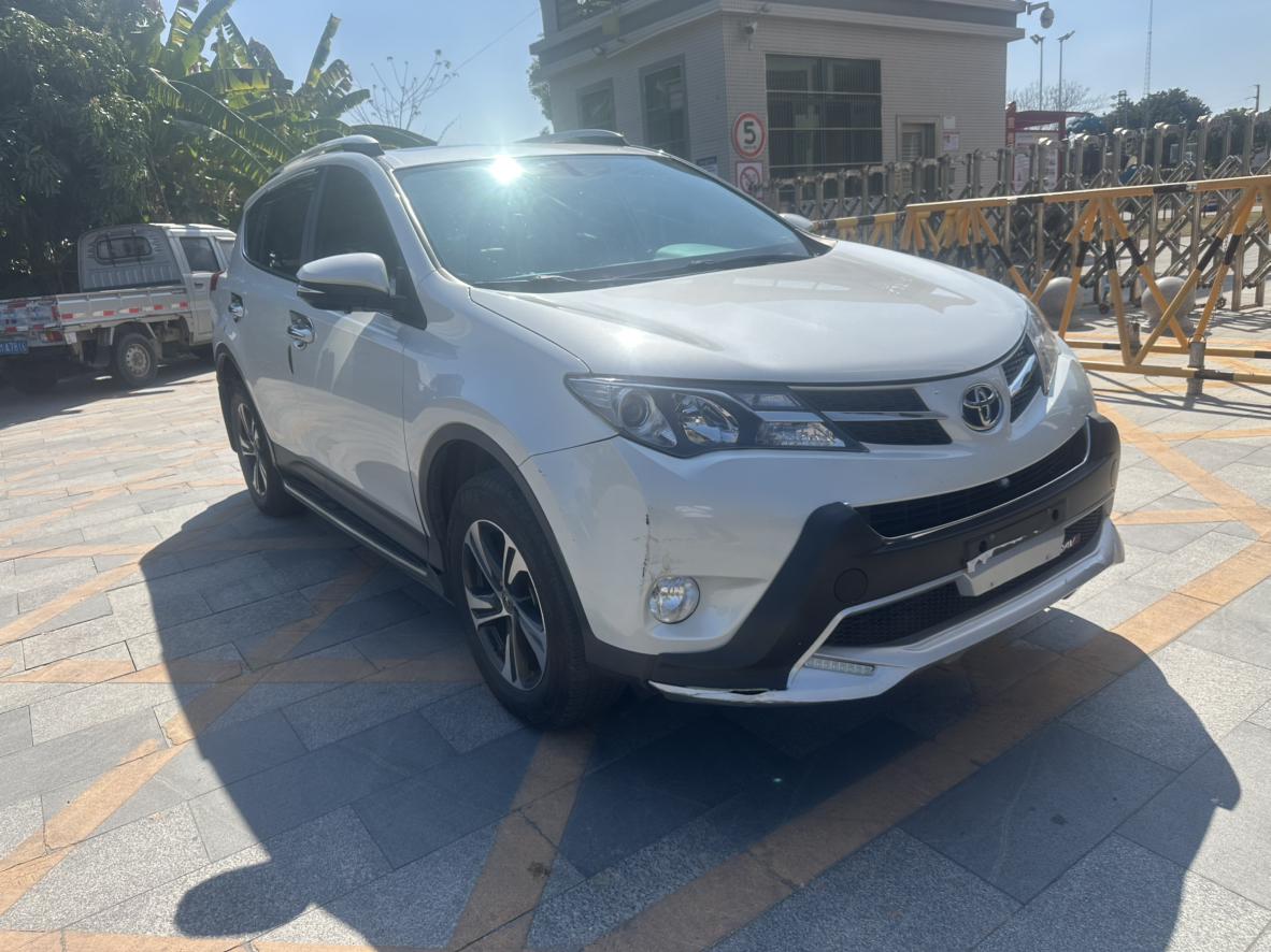 Toyota RAV4 2016 thumb 10