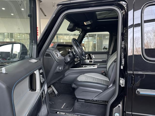 Mercedes-Benz G-Class 2025 thumb 3
