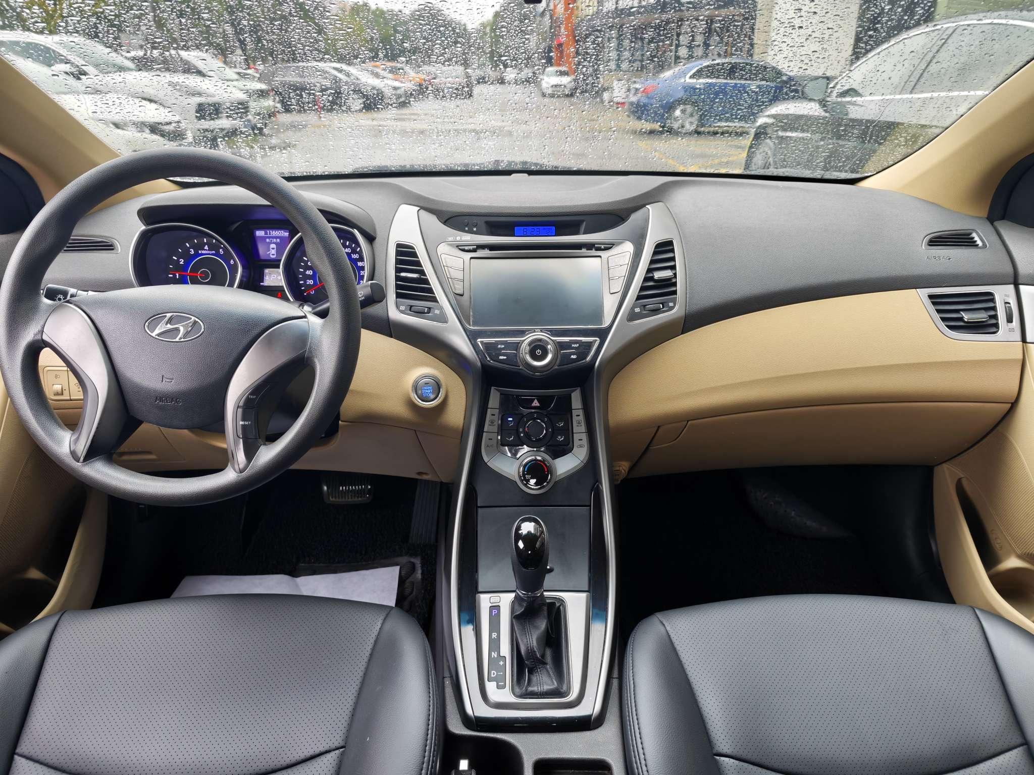 Hyundai Elantra 2013 thumb 4