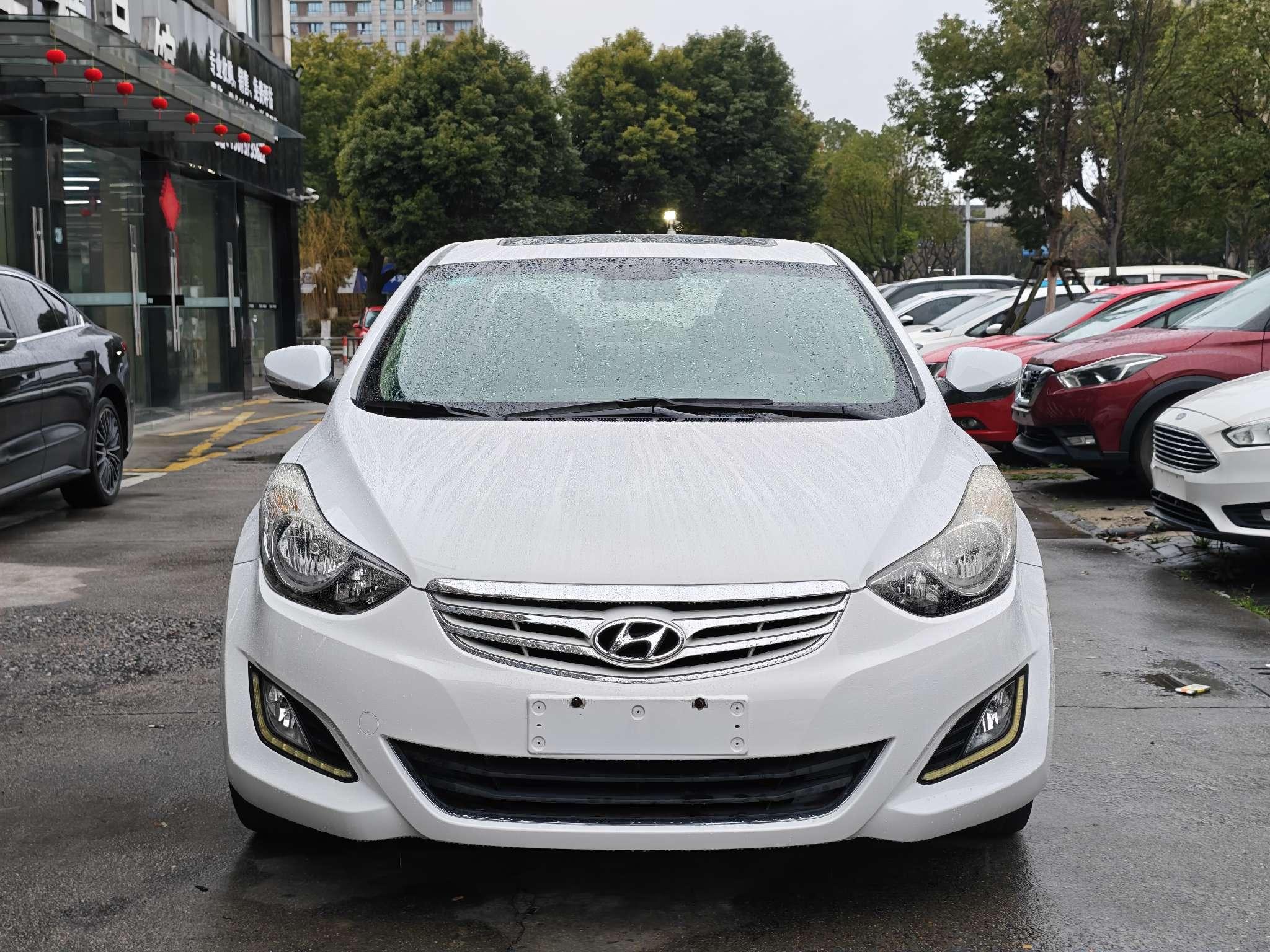 Hyundai Elantra 2013 thumb 9