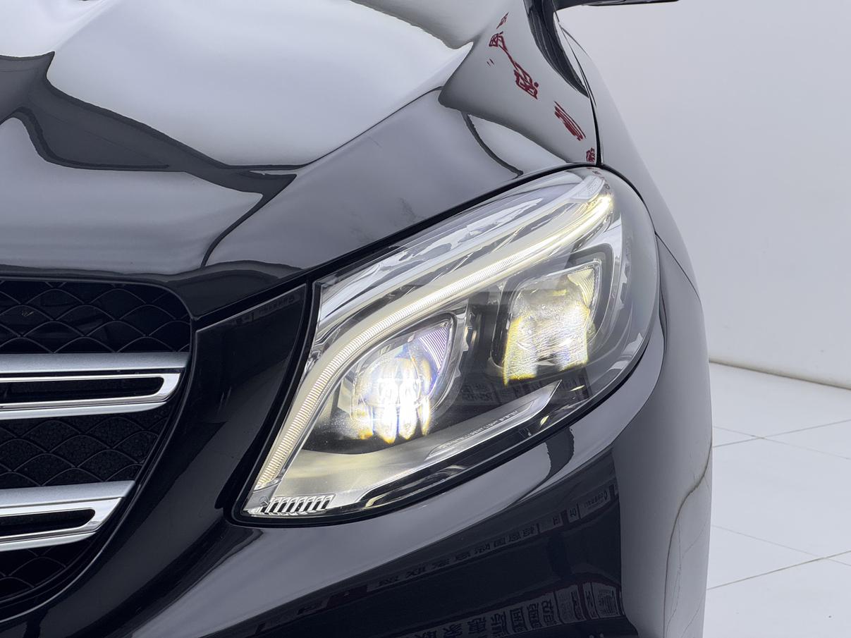 Mercedes-Benz GLE 2016 thumb 4