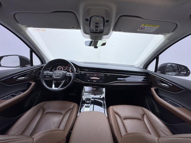 Audi Q7 2021 thumb 8