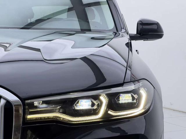 BMW X7 2022 thumb 5